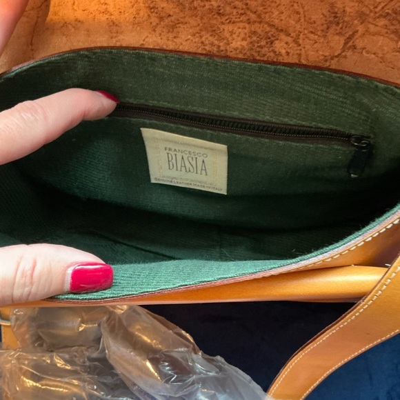 Francesco Biasia Tan Leather Crossbody Bag - Picture 5 of 12